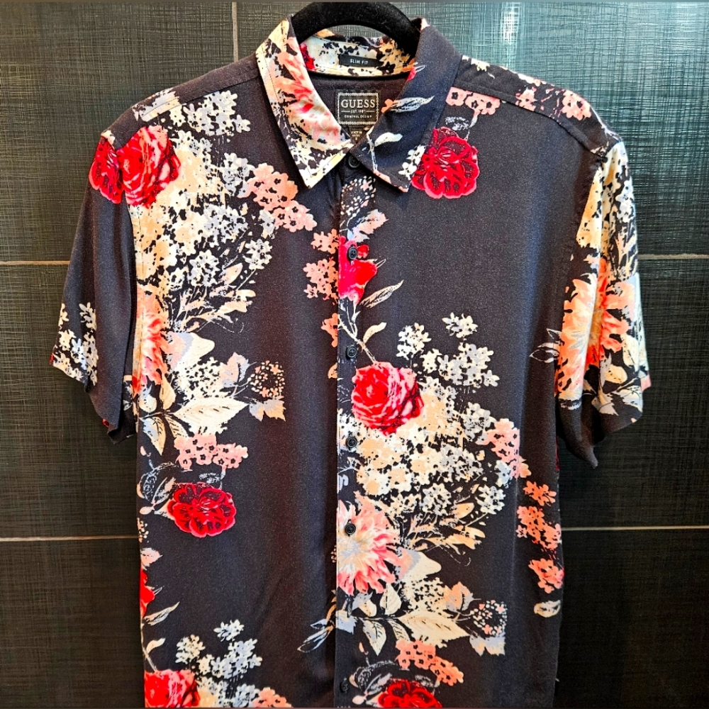 GUESS Men's Floral Button-Down